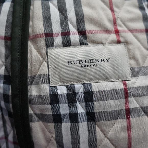 Burberry Quilted Nova Check Dark Olive Jacket - Picture 3 of 8